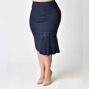 Janie Bryant Unique Vintage 1960s Navy Retro Wiggle Pencil Skirt w/ Side Pleats